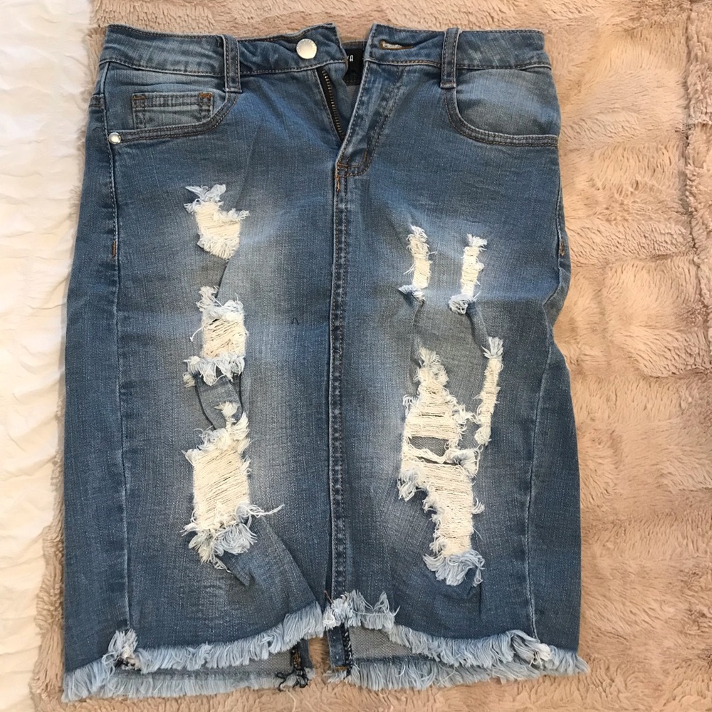 Fashion Nova Jean skirt (midi)